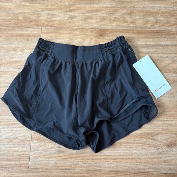 Lululemon Athletic Hotty Hot LR Lined Short 4” Black NWT Women’s Size 6 - Picture 1 of 6